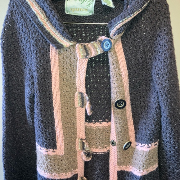 Sparrow Cardigan Sweater - Picture 3 of 6